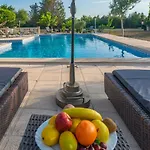 Villa Arhu